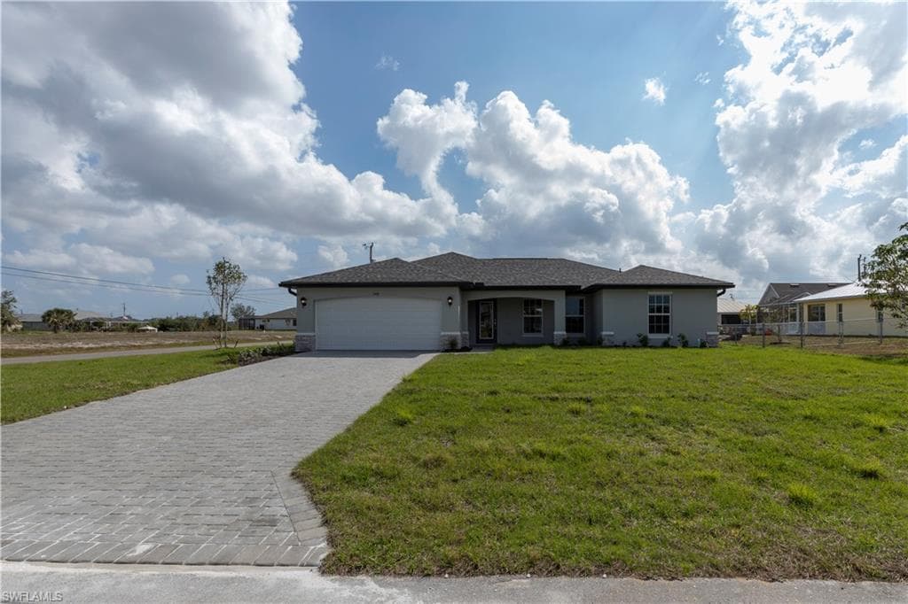 1400 SW 1st TER CAPE CORAL, FL 33991