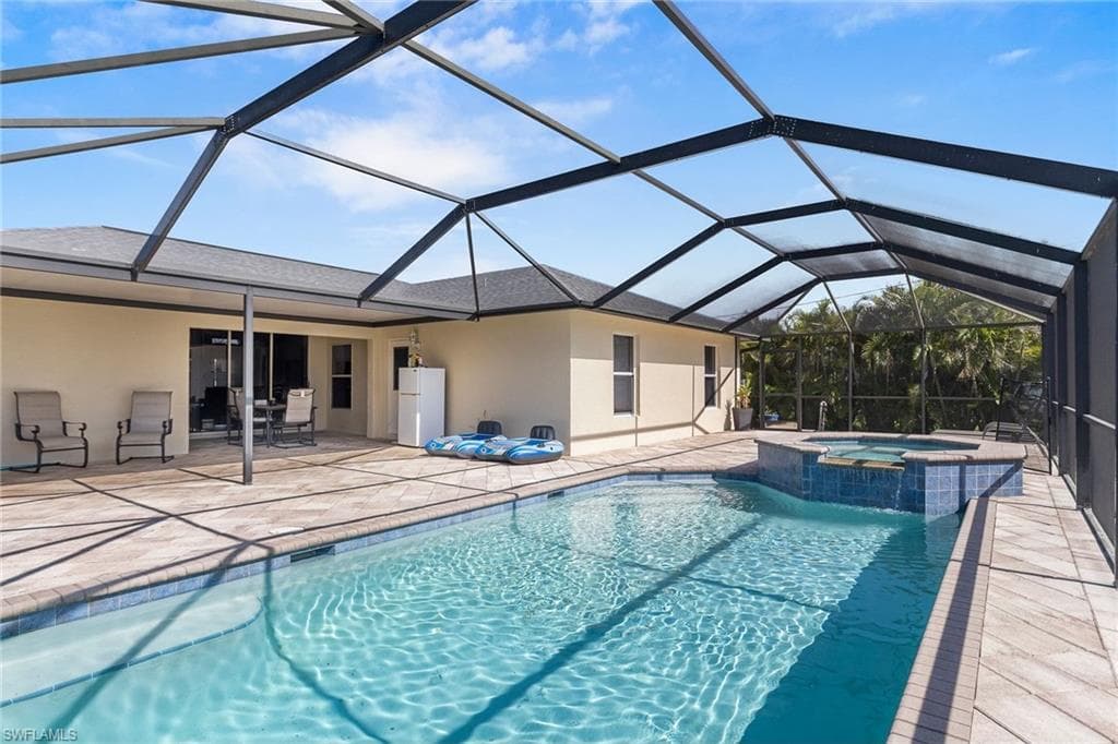 3023 SW 15th PL CAPE CORAL, FL 33914