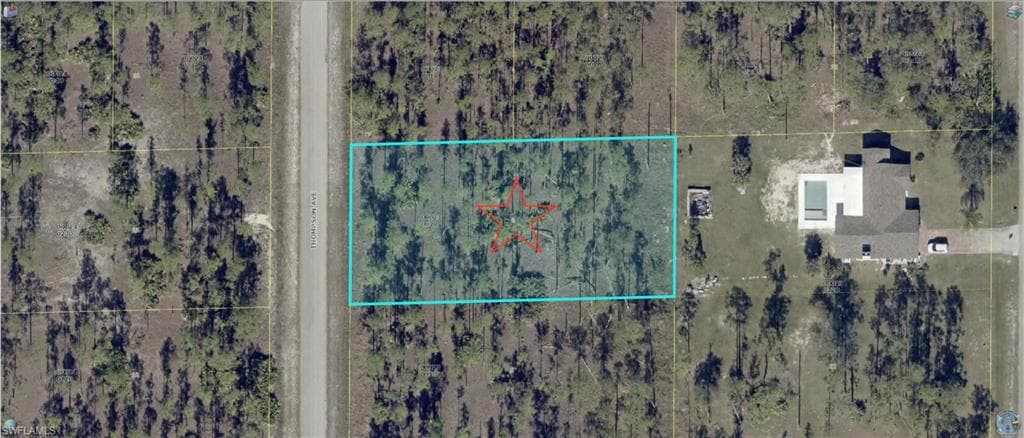 1320 Thompson AVE LEHIGH ACRES, FL 33972