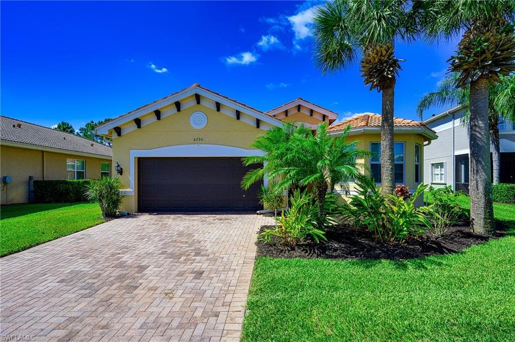 6796 Del Mar TER NAPLES, FL 34105