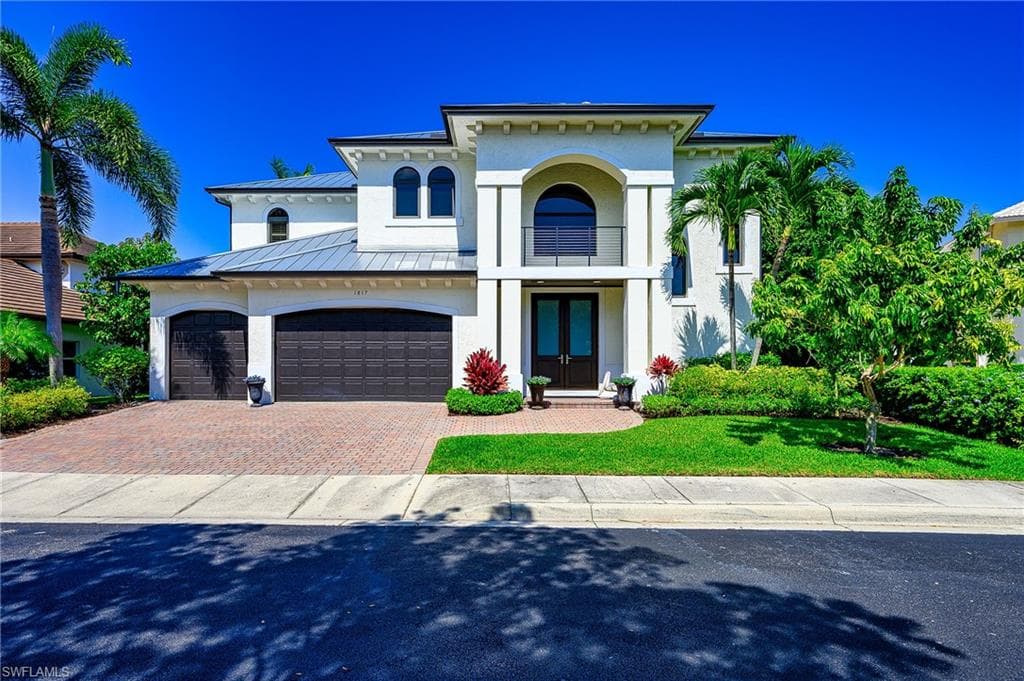 1817 Gordon River LN NAPLES, FL 34104