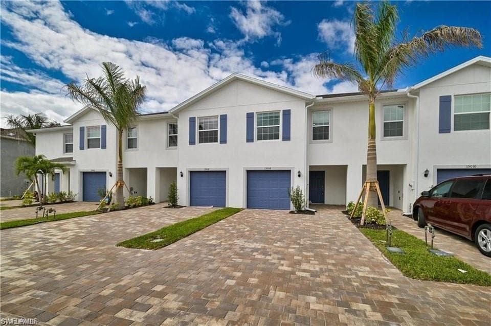15184 Wildflower CIR NAPLES, FL 34119