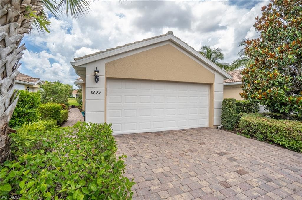 8687 Genova CT NAPLES, FL 34114