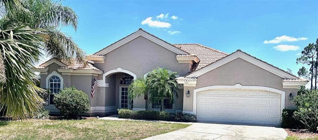 2271 Eaton Lake CT LEHIGH ACRES, FL 33973