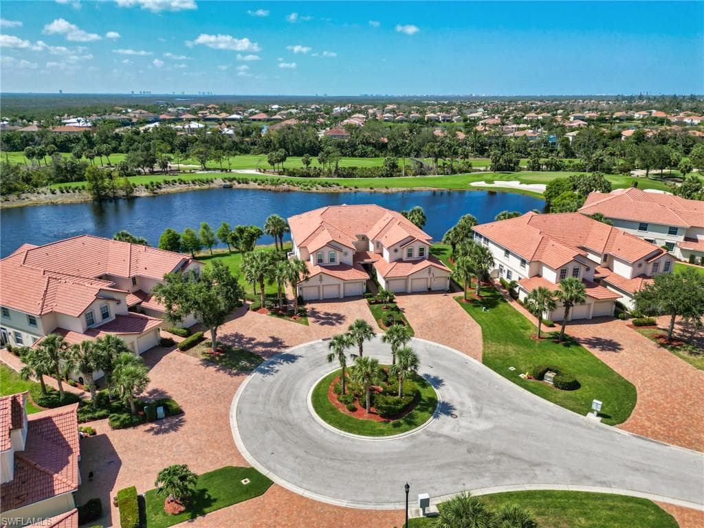 8825 W Forest LN 202 FORT MYERS, FL 33908