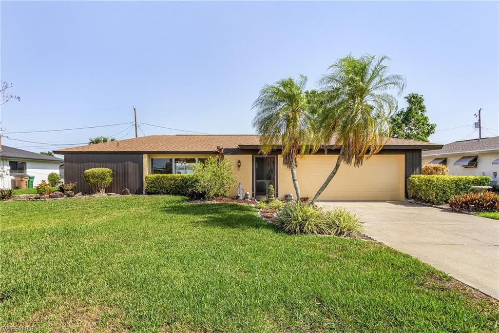341 SE 47th TER CAPE CORAL, FL 33904