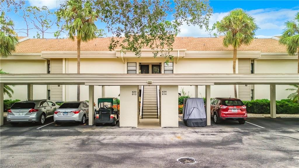 5665 Trailwinds DR 623 FORT MYERS, FL 33907