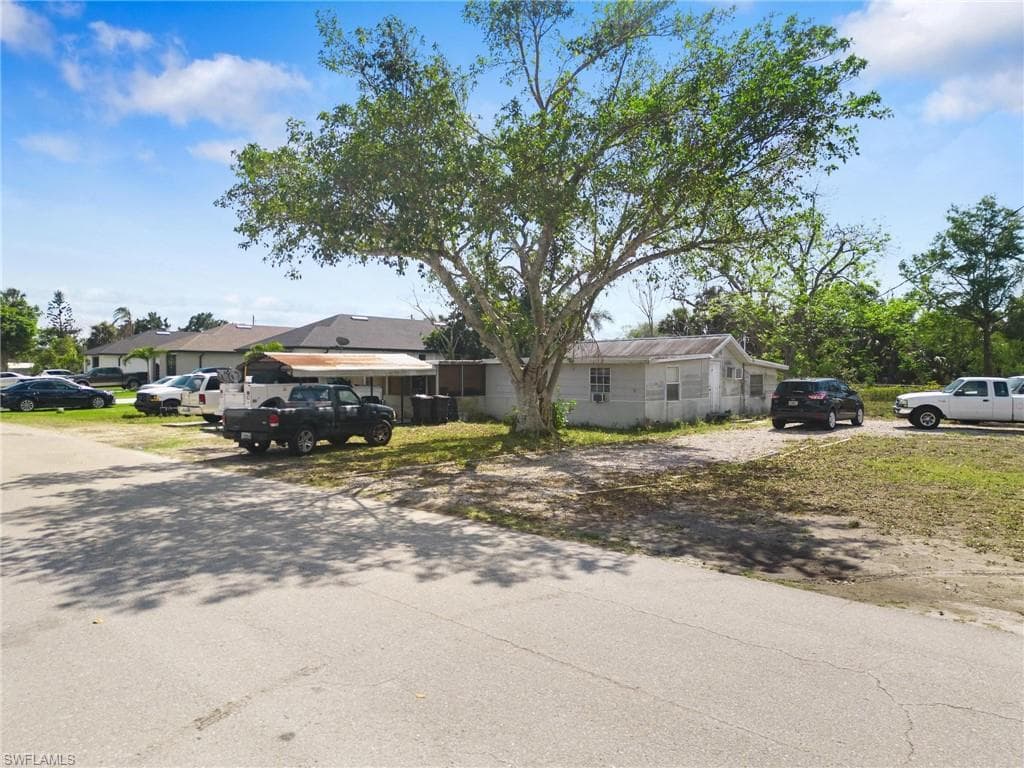 11310 Dean ST BONITA SPRINGS, FL 34135