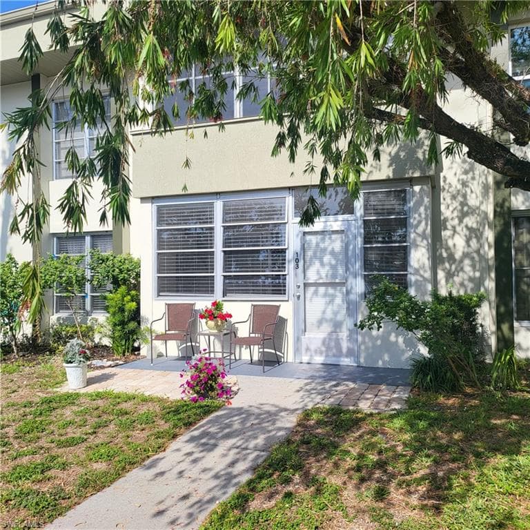 2437 Harbor BLVD 103 PORT CHARLOTTE, FL 33952