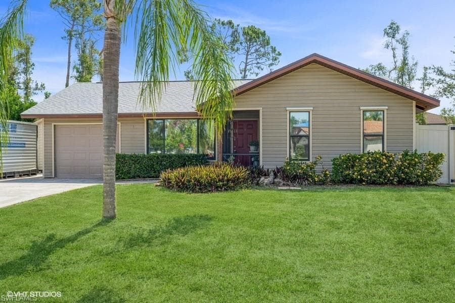 8145 Lake San Carlos CIR FORT MYERS, FL 33967