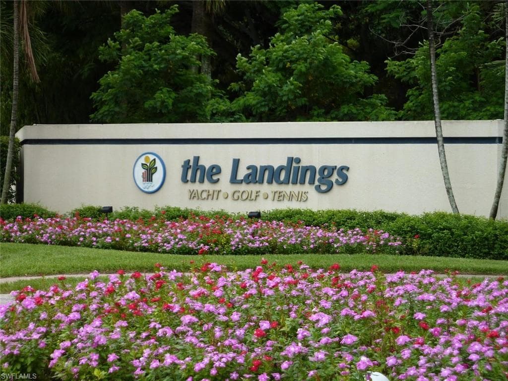 4596 S Landings DR FORT MYERS, FL 33919