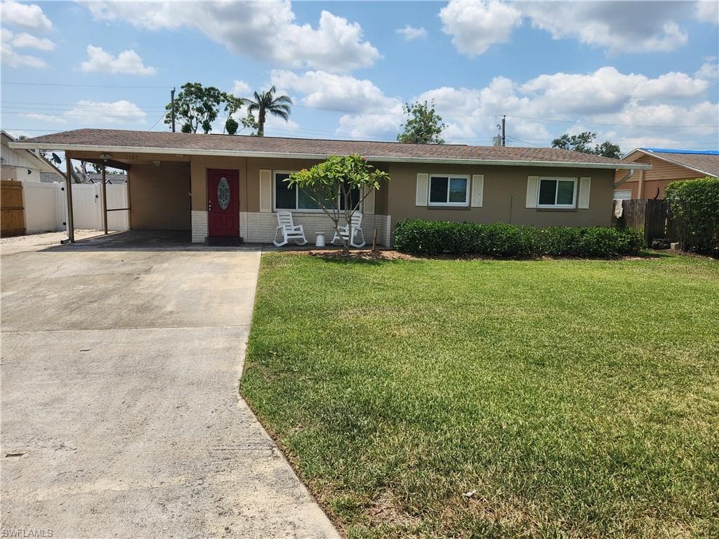 2180 Delta ST FORT MYERS, FL 33907