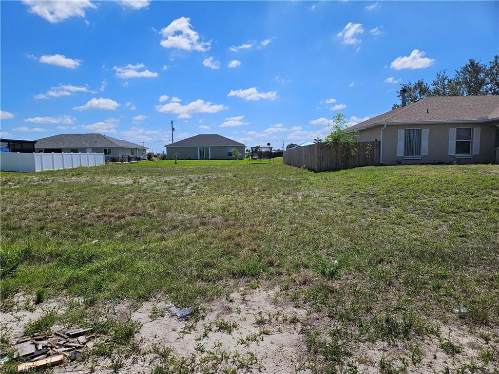 2027 NW 9th AVE CAPE CORAL, FL 33993