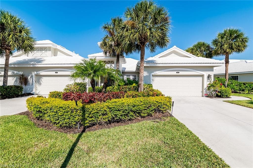 4521 Cardinal Cove LN NAPLES, FL 34114