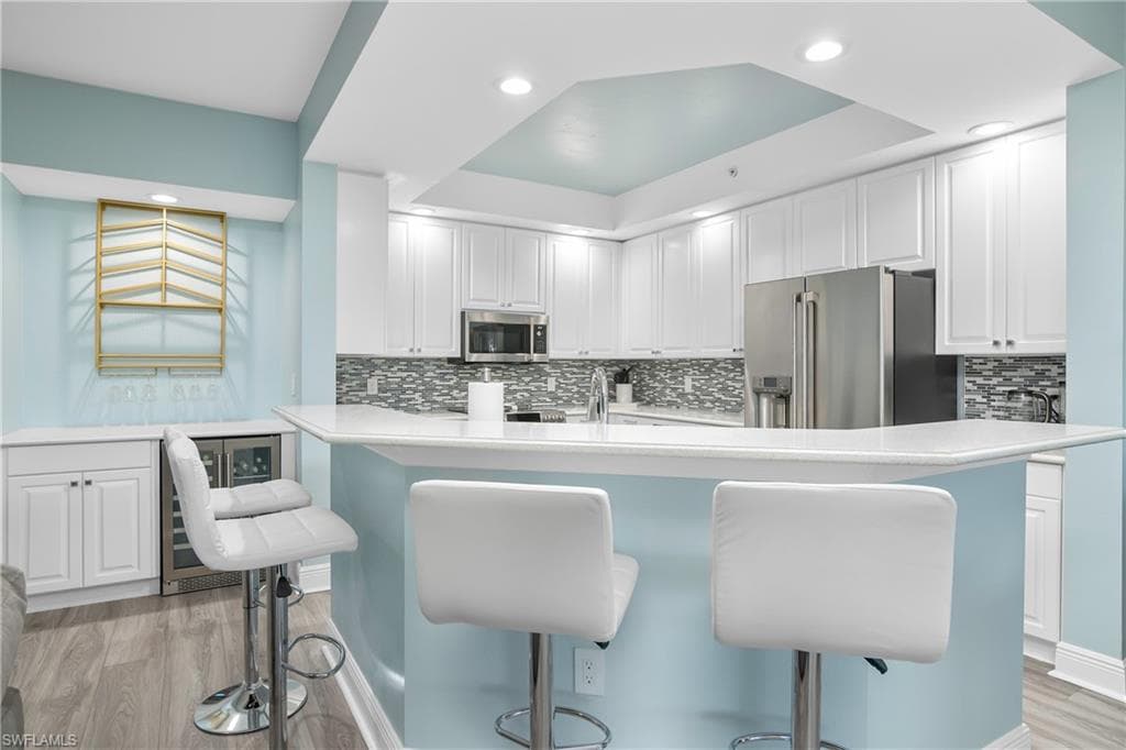 337 Vintage Bay DR D-5 MARCO ISLAND, FL 34145