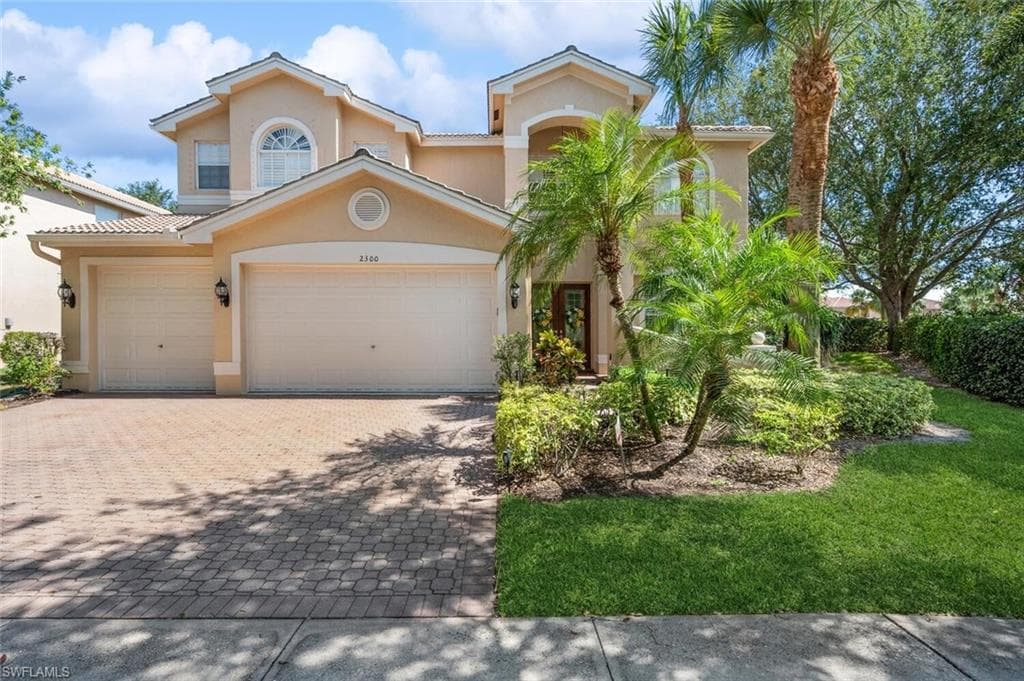 2300 Guadelupe DR NAPLES, FL 34119