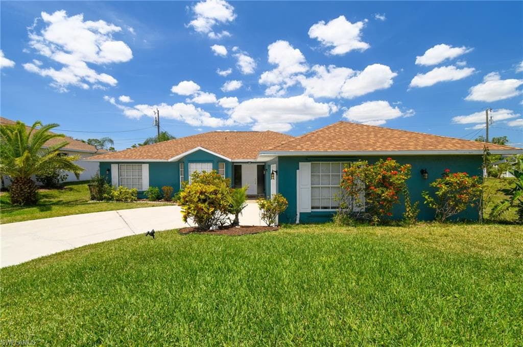 1221 SW 20th ST CAPE CORAL, FL 33991
