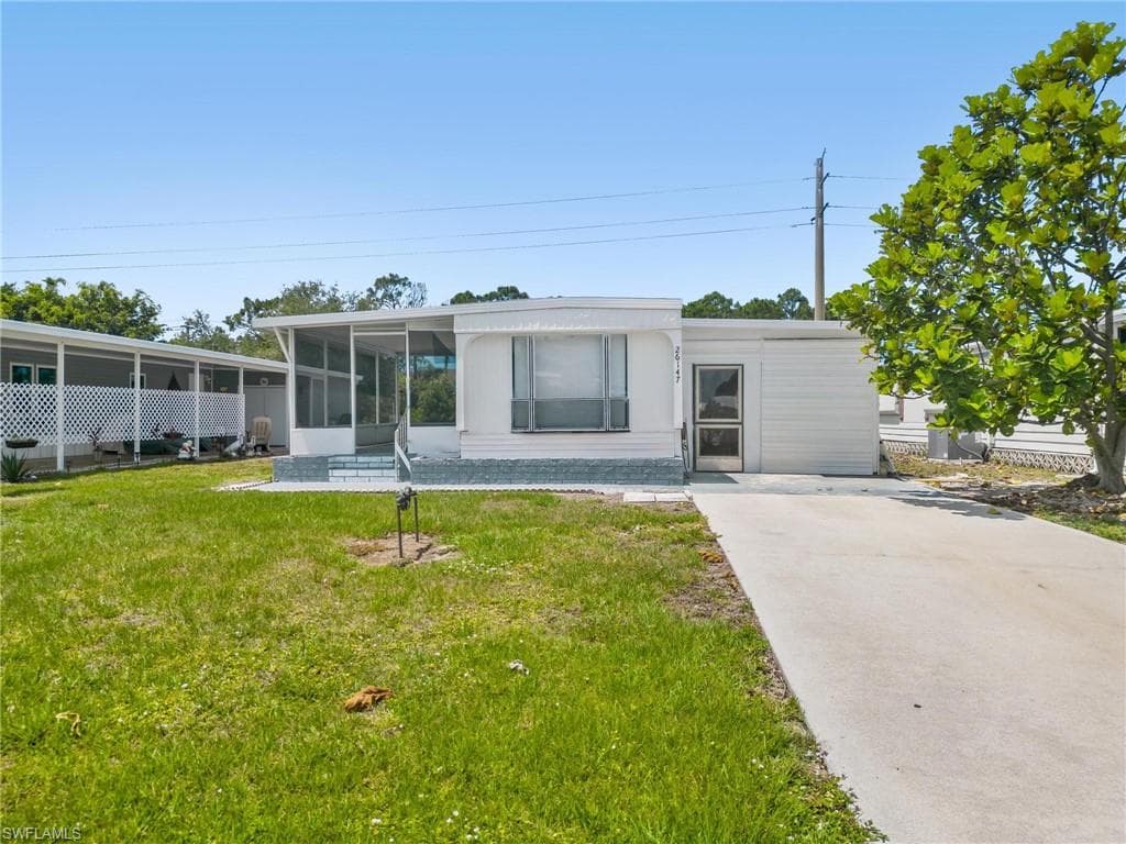 26147 Countess LN BONITA SPRINGS, FL 34135