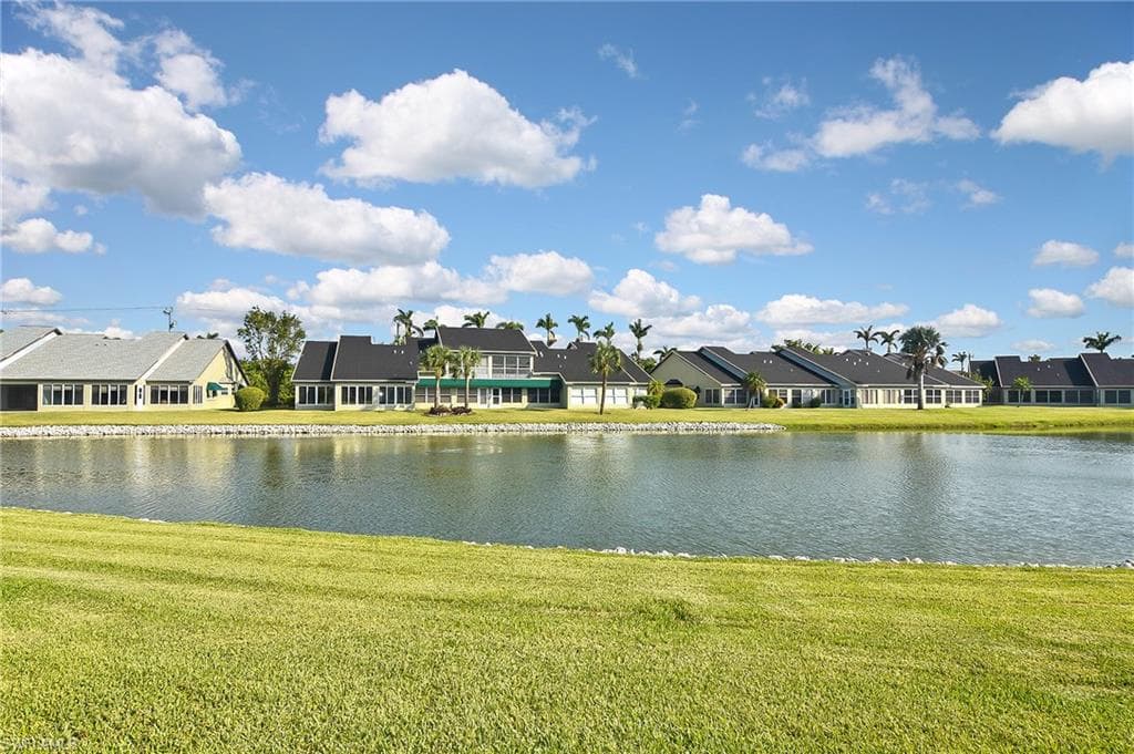1602 McGregor Park CIR FORT MYERS, FL 33908