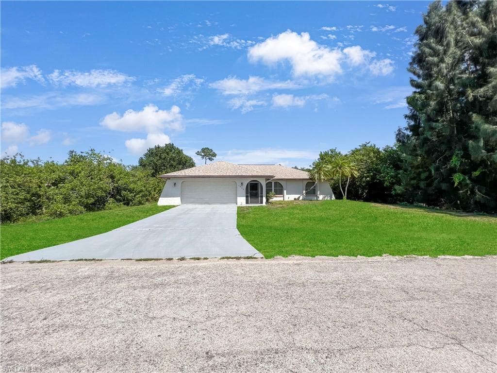 1020 Jefferson AVE LEHIGH ACRES, FL 33936