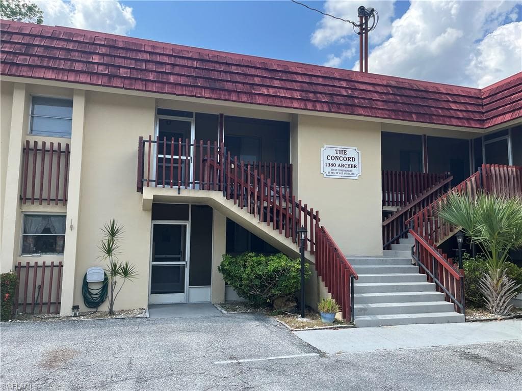 1380 Archer ST 5 LEHIGH ACRES, FL 33936