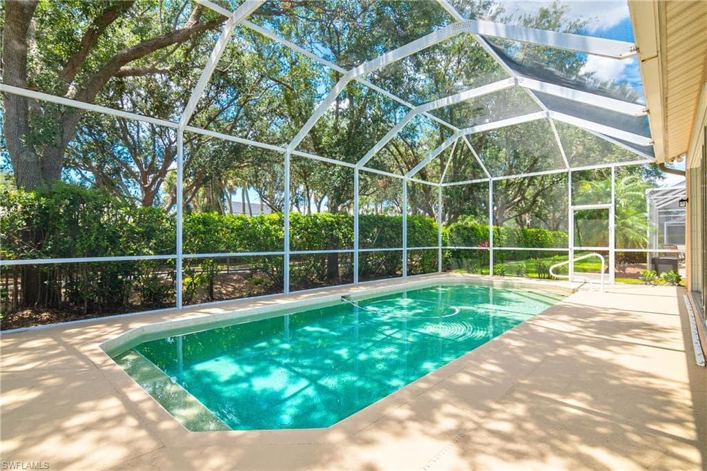 9197 Coachhouse LN ESTERO, FL 33928