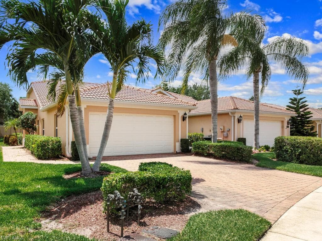 15117 Cortona WAY NAPLES, FL 34120