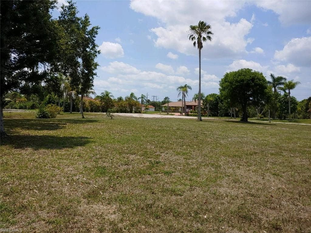 12289 Casals LN BONITA SPRINGS, FL 34135