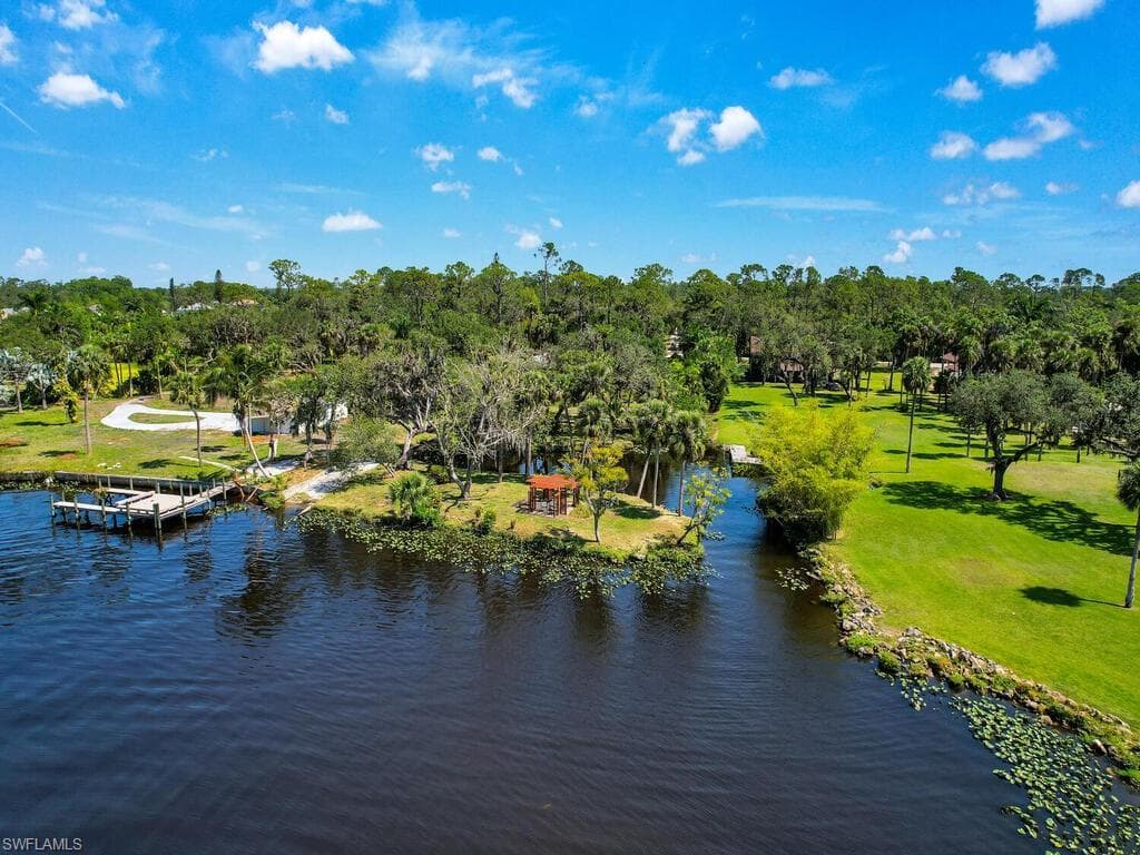 17520 Taylor RD ALVA, FL 33920