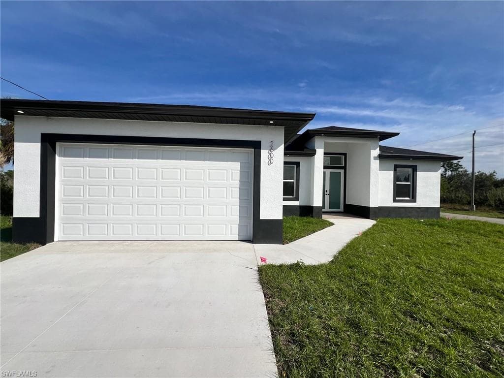 2600 Karen CIR LEHIGH ACRES, FL 33971