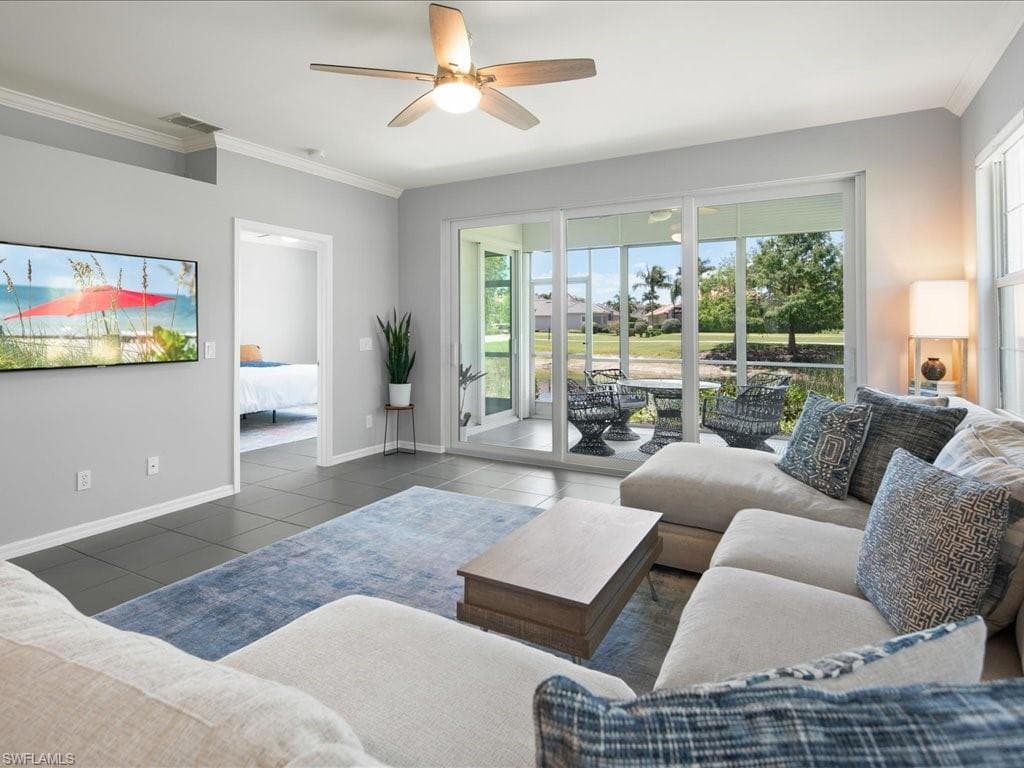 5967 Sand Wedge LN 104 NAPLES, FL 34110