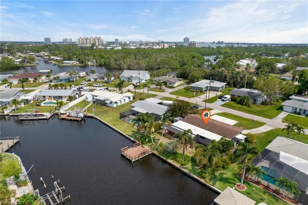 468 Grenier DR NORTH FORT MYERS, FL 33903