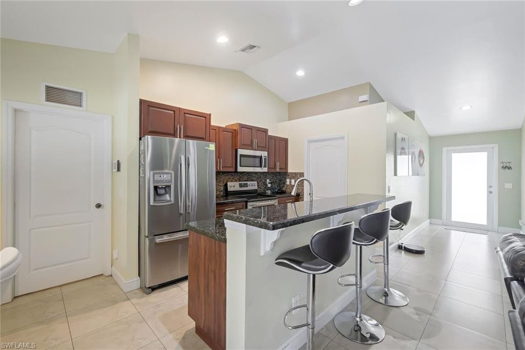 2906 15th ST SW LEHIGH ACRES, FL 33976