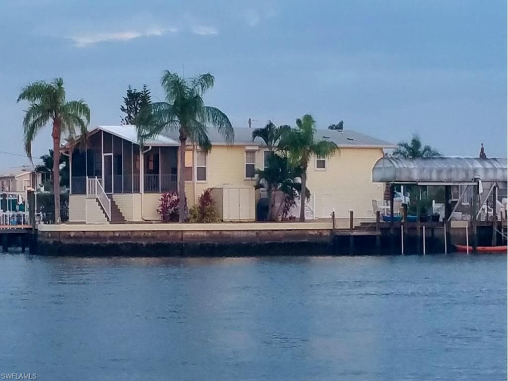 71 Nancy LN FORT MYERS BEACH, FL 33931