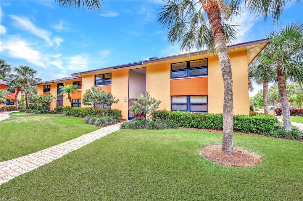 1510 Mainsail DR 3 NAPLES, FL 34114