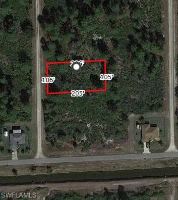 1604 Pine AVE LEHIGH ACRES, FL 33972
