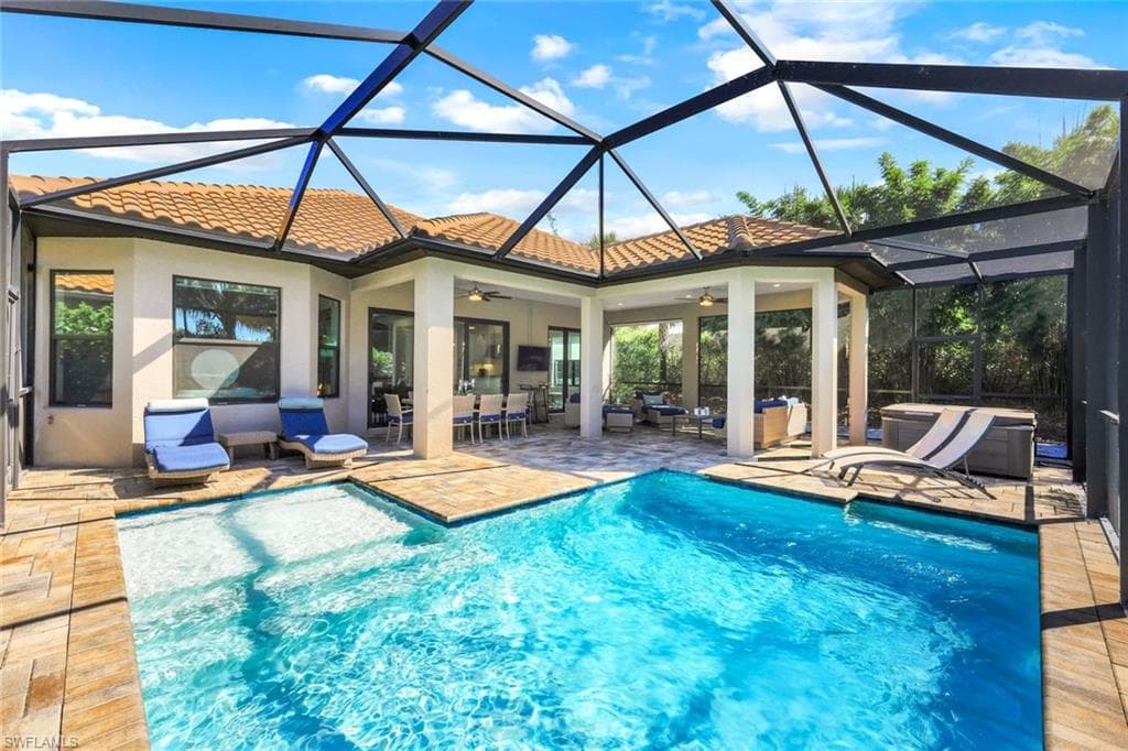 8696 Dilillo CT NAPLES, FL 34119