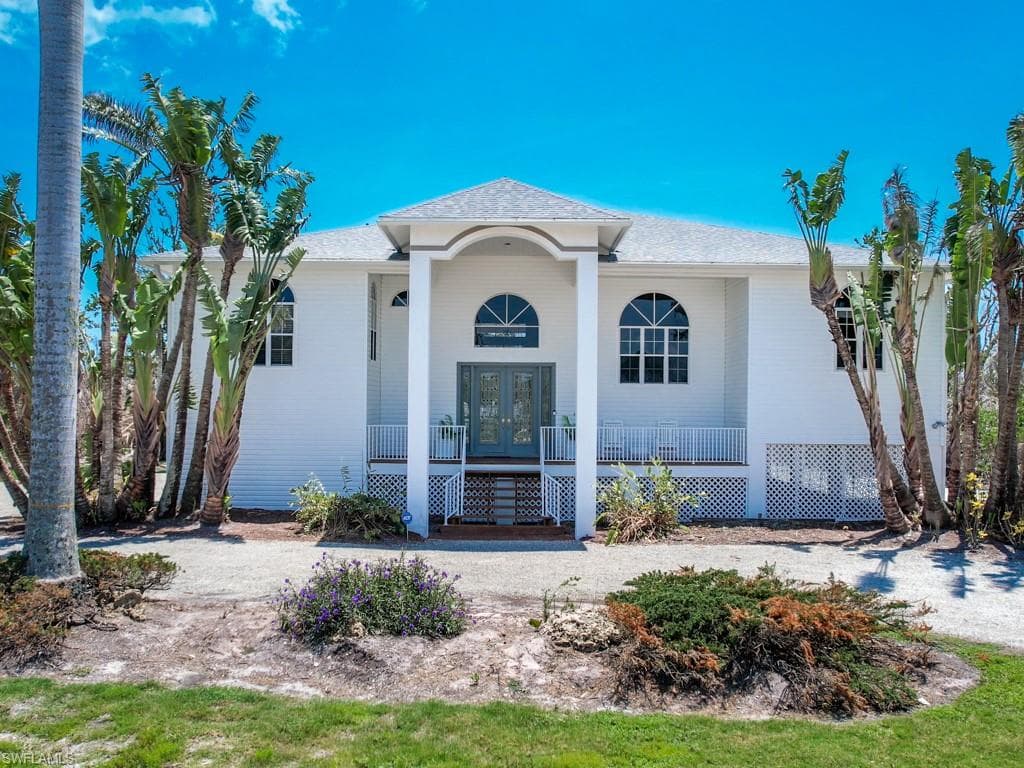 1724 Bunting LN SANIBEL, FL 33957