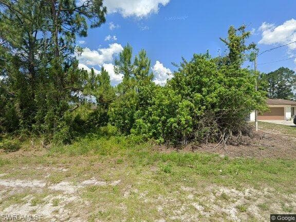 617 Columbus BLVD S LEHIGH ACRES, FL 33974