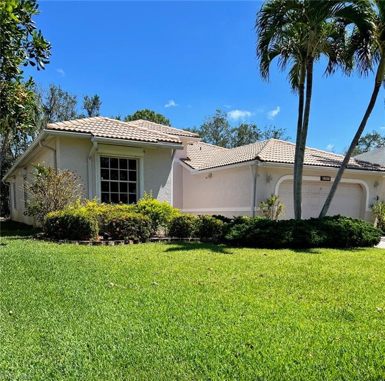 9261 Lanthorn WAY ESTERO, FL 33928