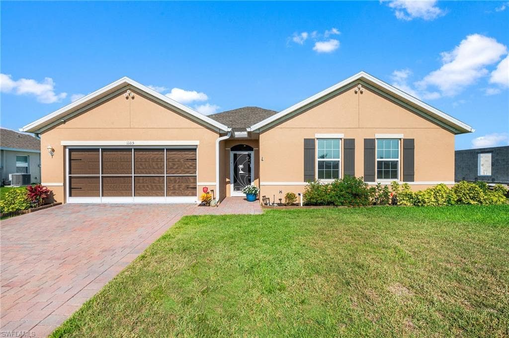 1105 NW 1st PL CAPE CORAL, FL 33993