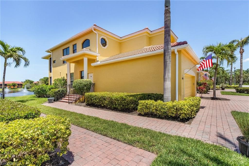 15831 Prentiss Pointe CIR 201 FORT MYERS, FL 33908