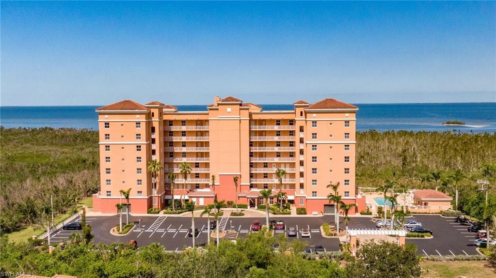 3191 Matecumbe Key RD 406 PUNTA GORDA, FL 33955