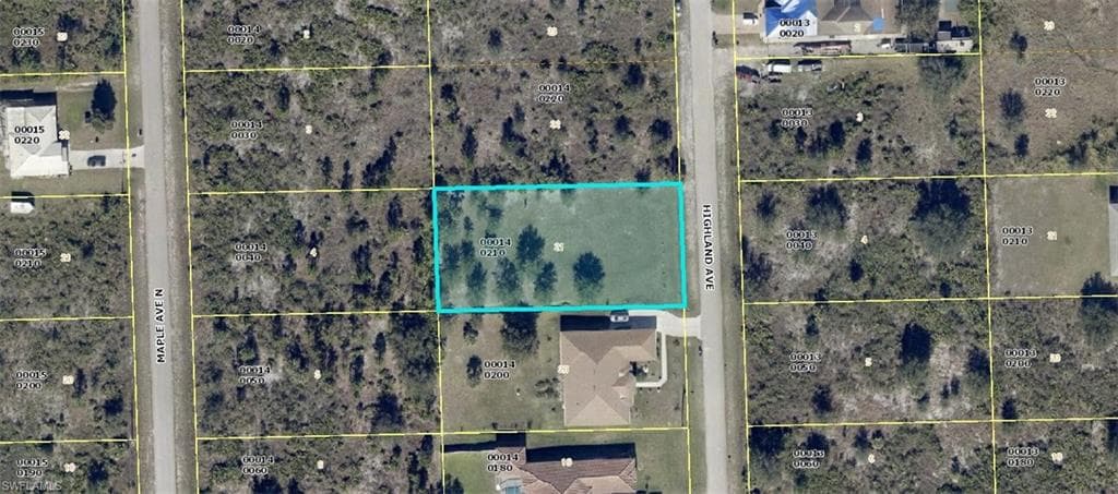 917 Highland AVE LEHIGH ACRES, FL 33972