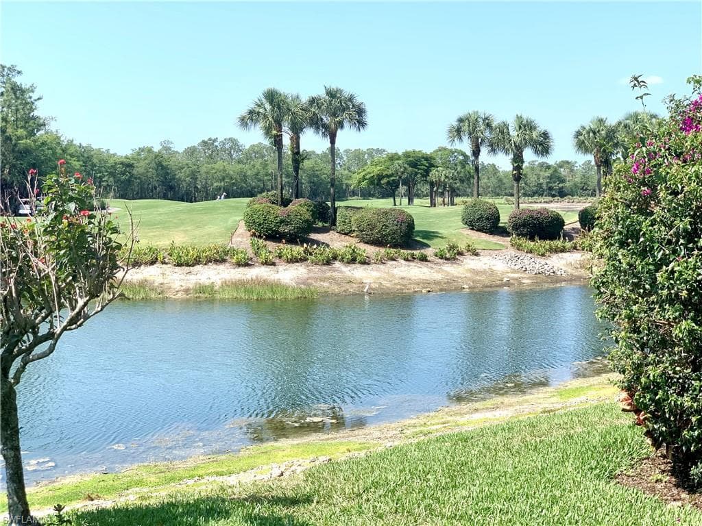 3800 Sawgrass WAY 3113 NAPLES, FL 34112