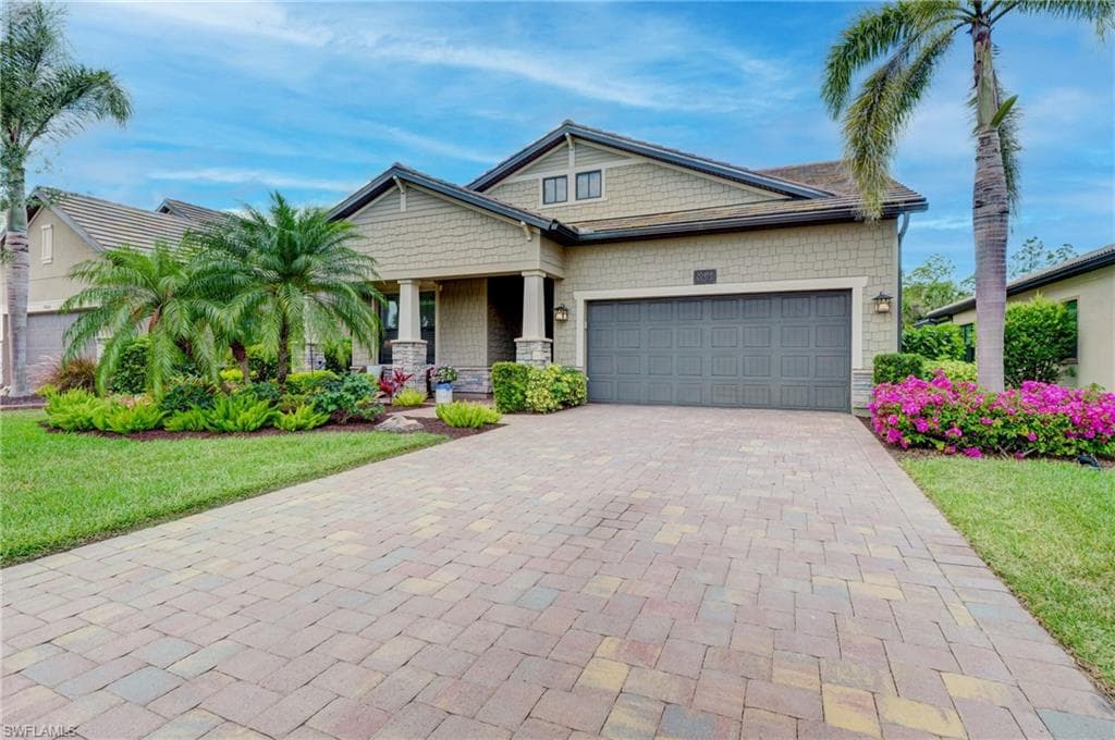 20458 Misty Woods CT ESTERO, FL 33928