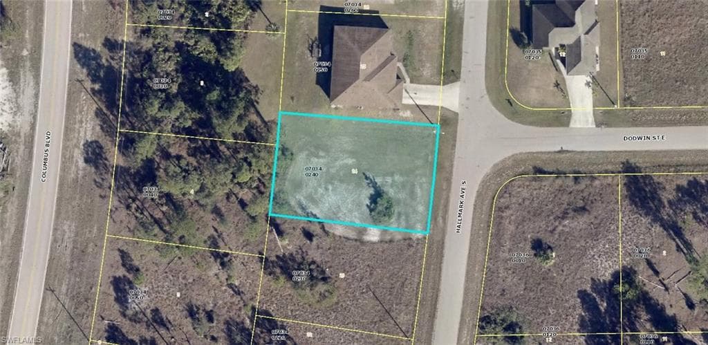1134 Hallmark AVE LEHIGH ACRES, FL 33974