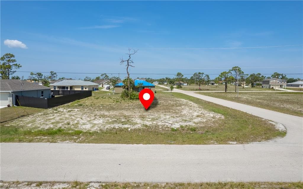 2916 NW 19th PL CAPE CORAL, FL 33993