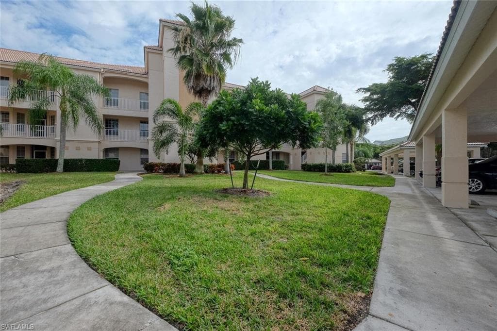 9170 Southmont CV 106 FORT MYERS, FL 33908