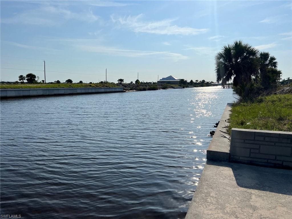4601 NW 35th TER CAPE CORAL, FL 33993